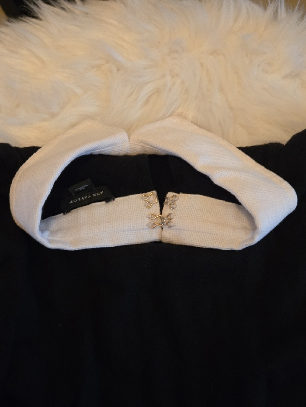 Ann Taylor Black Crewneck Sweater with White Pointed Collar - Picture 6 of 7